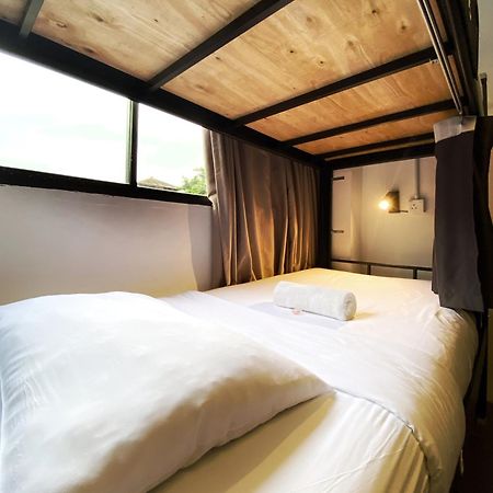 Hostel Pine Armenian George Town Zewnętrze zdjęcie